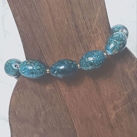 BEADED Classic Stretch Bracelet - Picture 1 of 4
